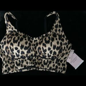 Victoria’s Secret padded Very Sexy sports bra in leopard print